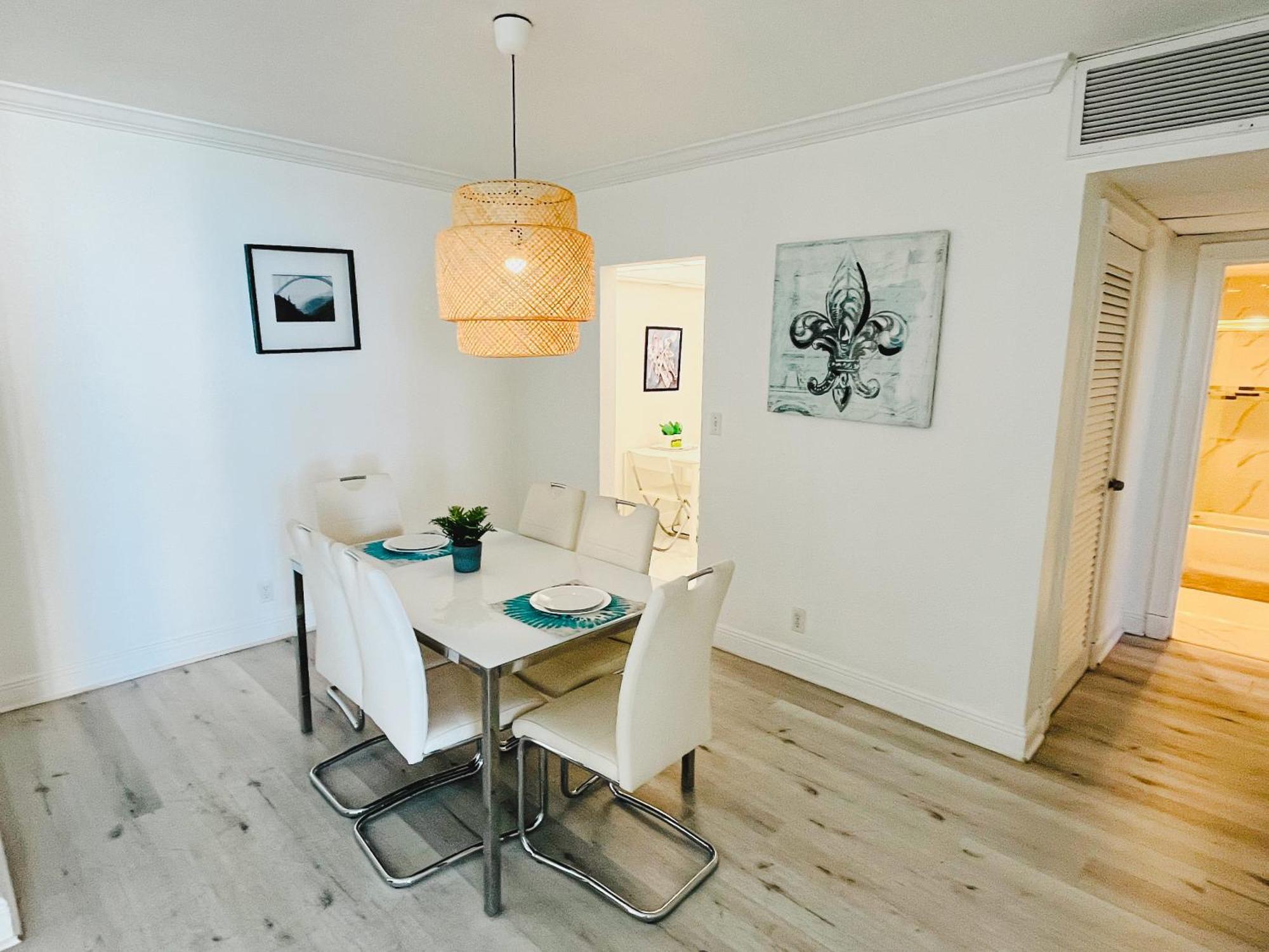 Miami Hollywood Condo 2Bd With Ocean View 005-21Mar Bagian luar foto