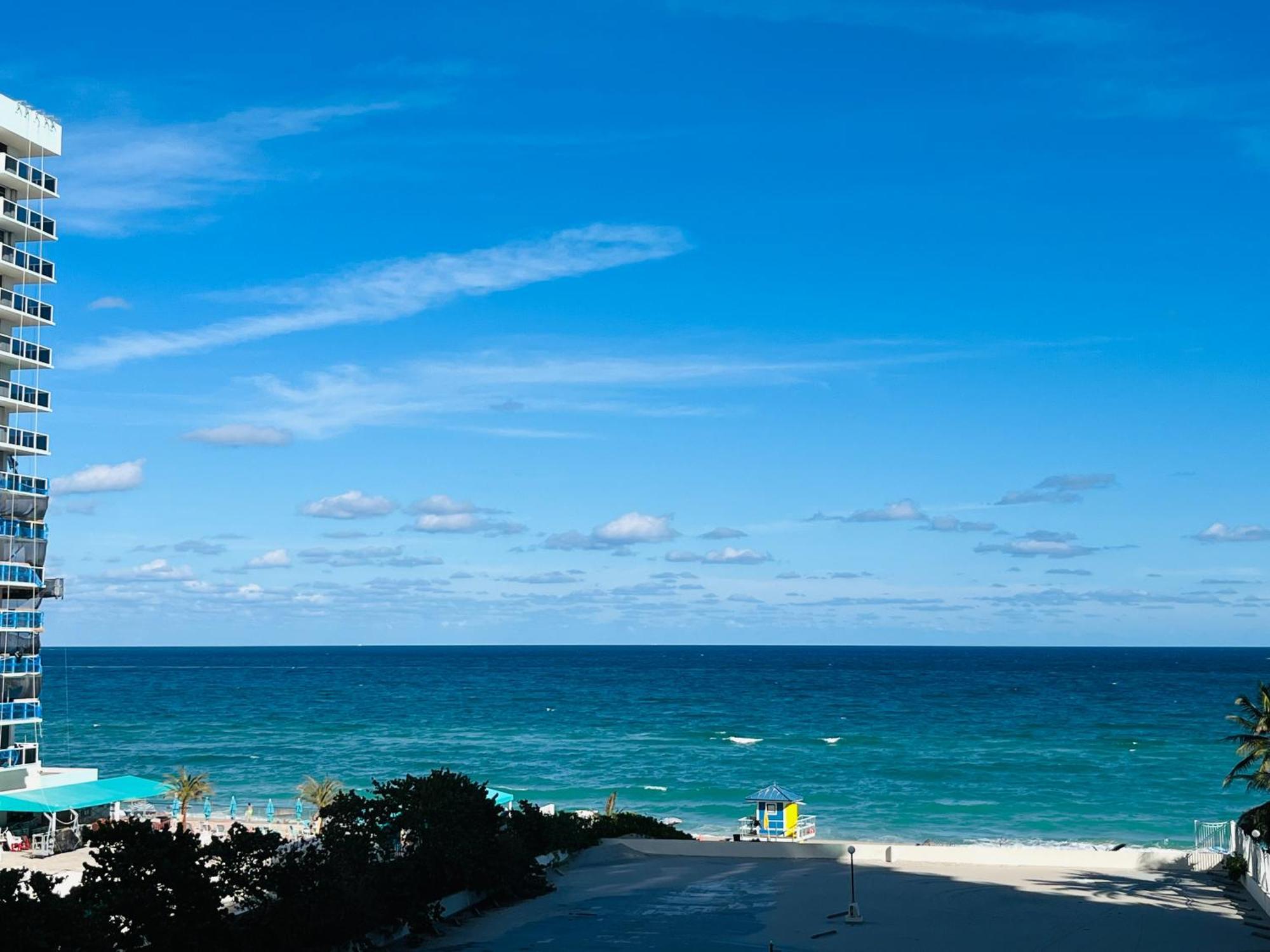 Miami Hollywood Condo 2Bd With Ocean View 005-21Mar Bagian luar foto