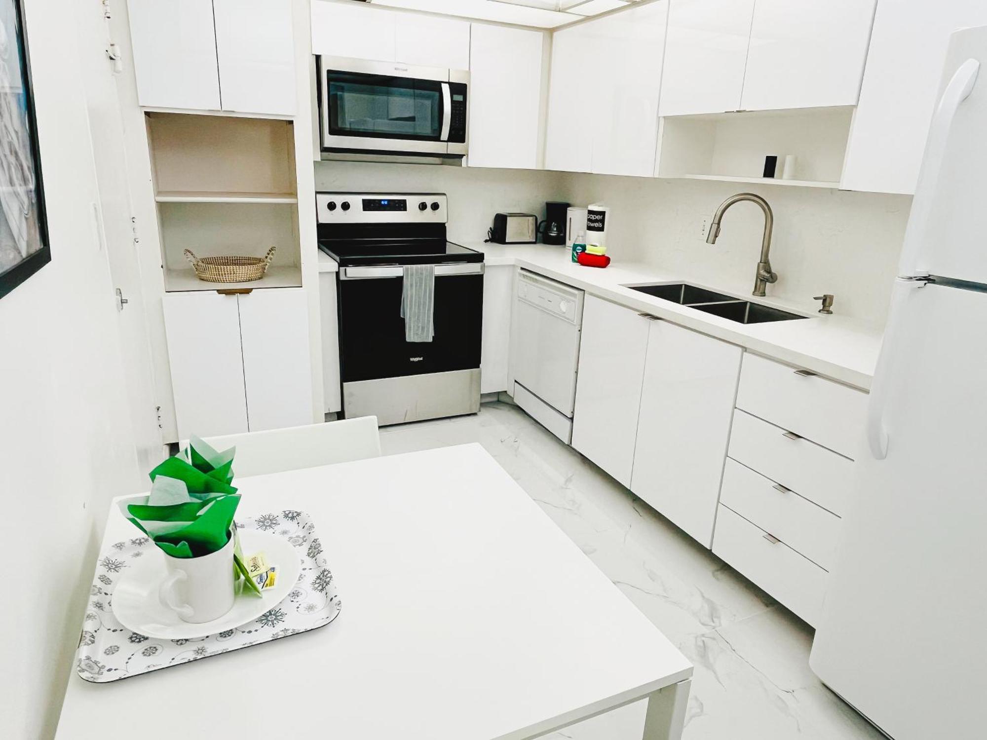 Miami Hollywood Condo 2Bd With Ocean View 005-21Mar Bagian luar foto